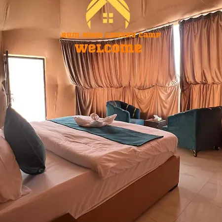 Rum Moon Luxury Camp Wadi Rum Exterior photo