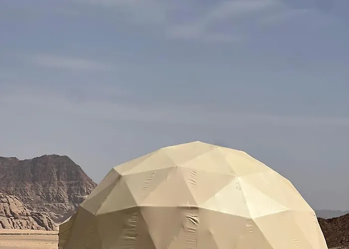 Rum Moon Luxury Camp